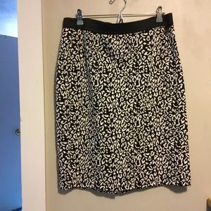 Black white skirt B-1